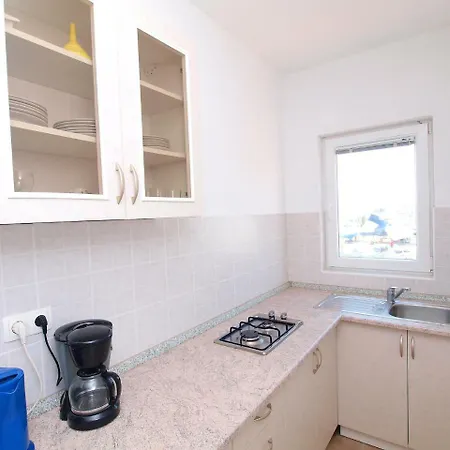 Agata-1 Apartamento *